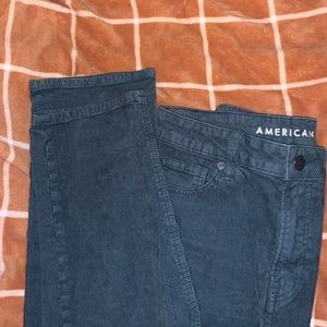 Dark green, American Eagle, straight leg, mom jeans
